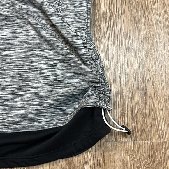 Adidas Grey Cinchable Golf Skort Size Medium Athletic - Picture 2 of 8